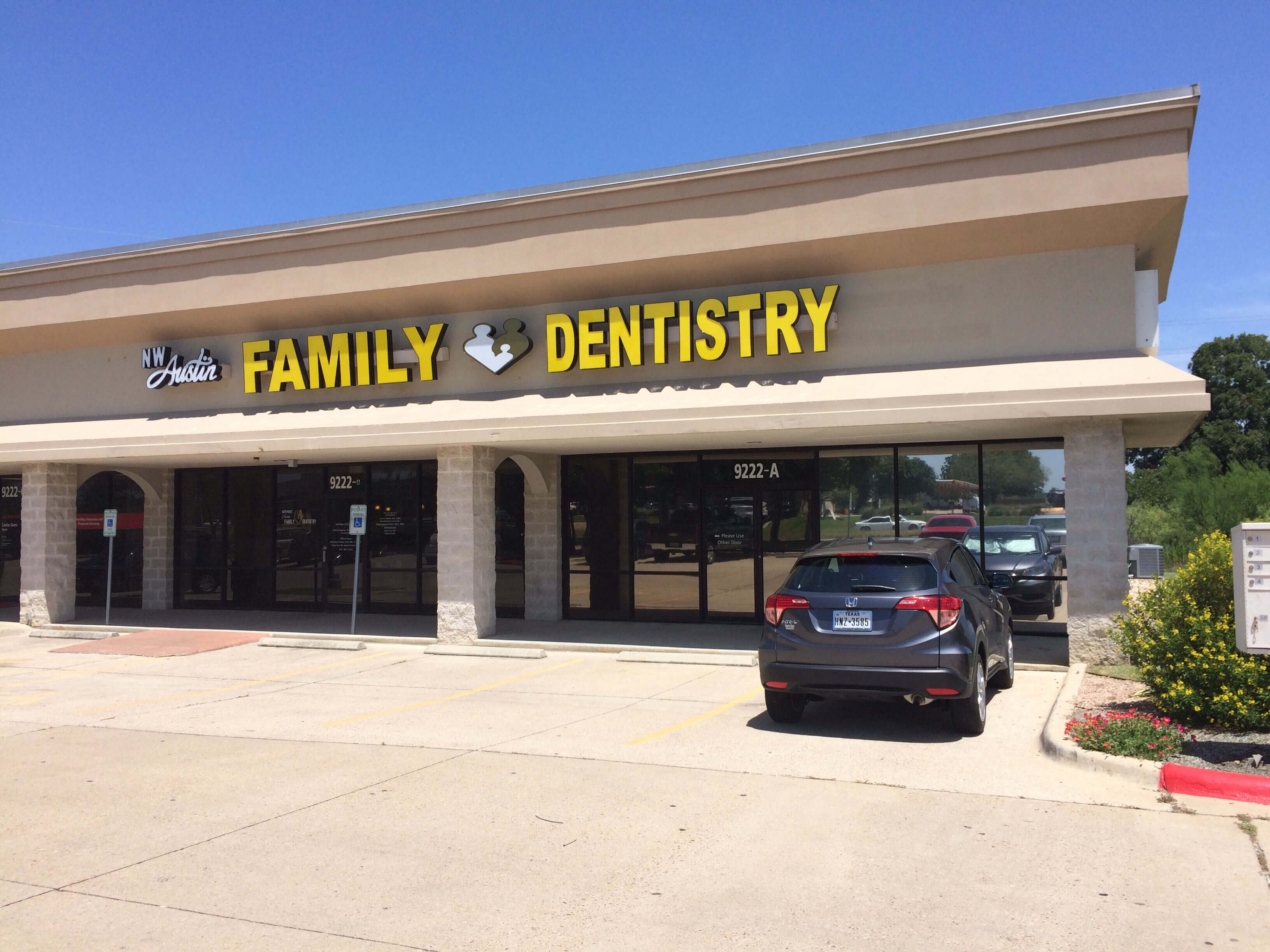 Dentist in Austin