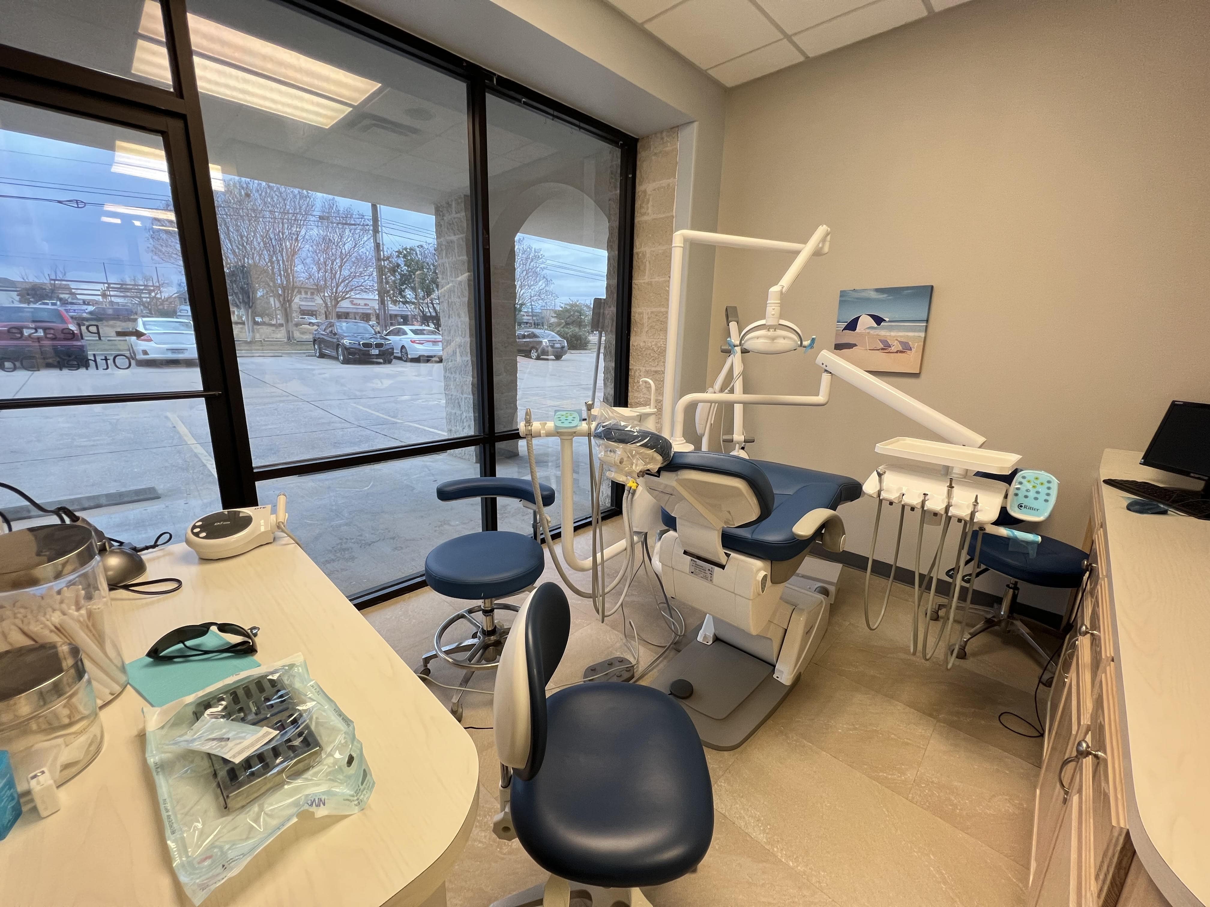 Dentist in Austin